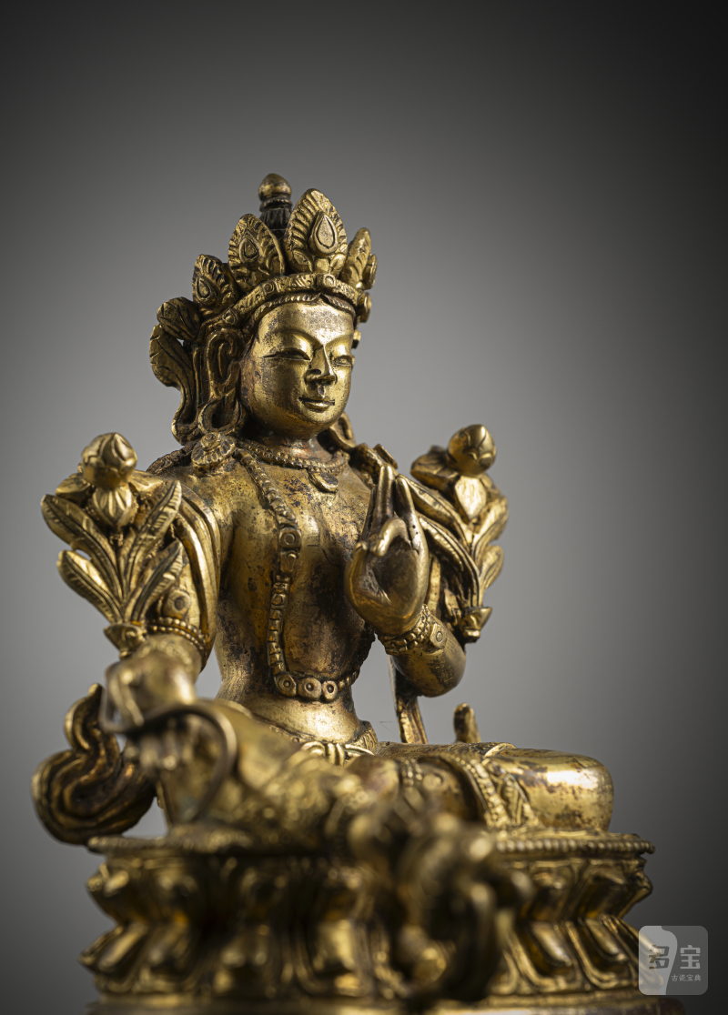 A GILT-BRONZE FIGURE OF SYAMATARA - 图3